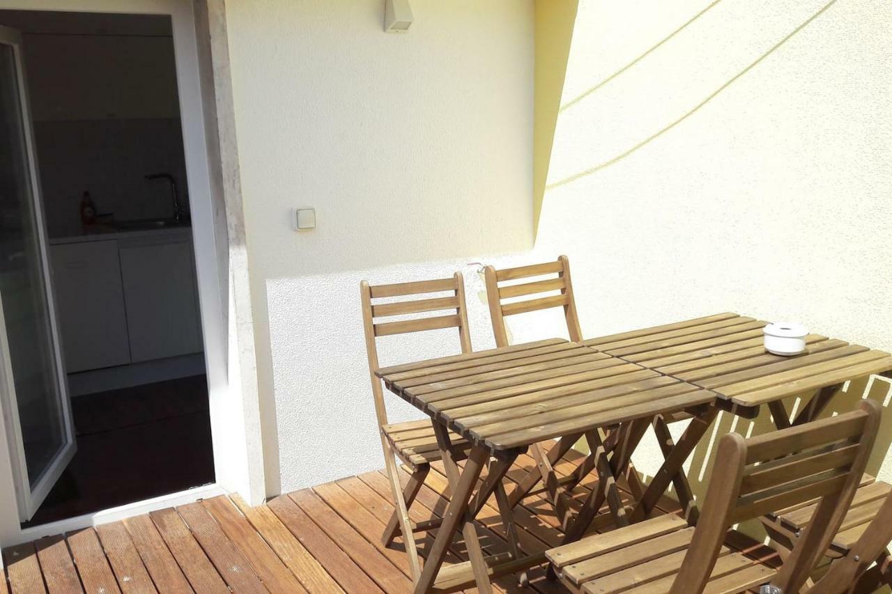 리스본 Modern Cosy Flat With Terrace In Campo De Ourique. 아파트 외부 사진